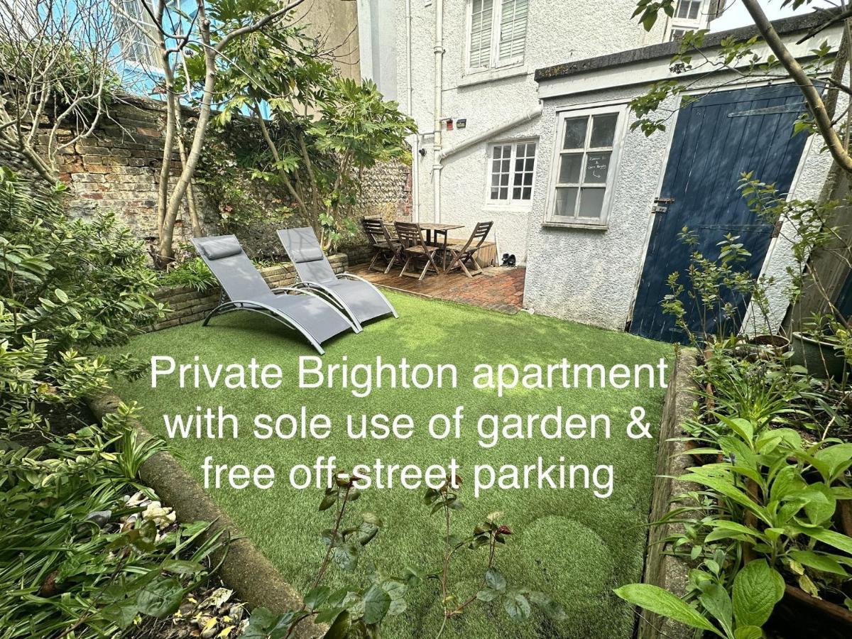 Amazing Apartment, Private Garden, Off Street Parking *